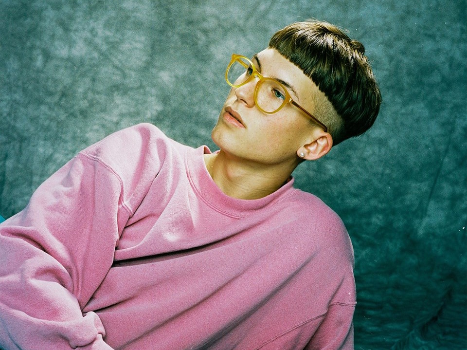 Smerz スメーツ のこれまでとは違ったr Bスタイルとは Block Fm