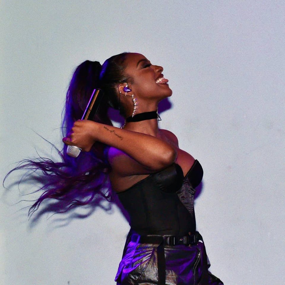 ストリートシーンを席巻するr Bシンガーjustine Skye ジャスティン スカイ とは Block Fm